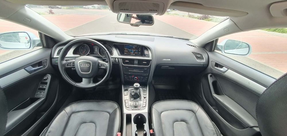 Audi A5 Accept Schimburi