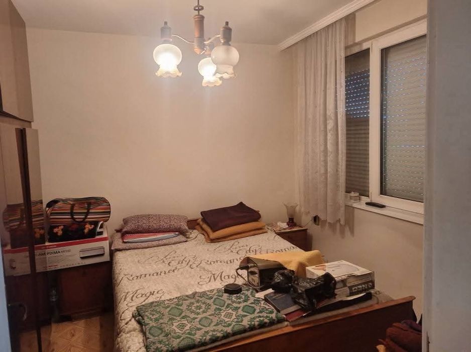 Продава се Тристаен апартамент в Стара Загора, Център - 85 кв.м за 759 €/кв.м - Снимка #2
