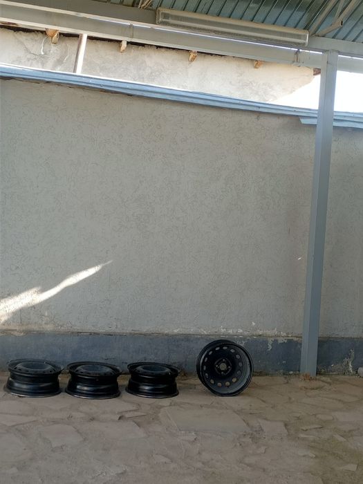 Продам диски на кобальт штампованные