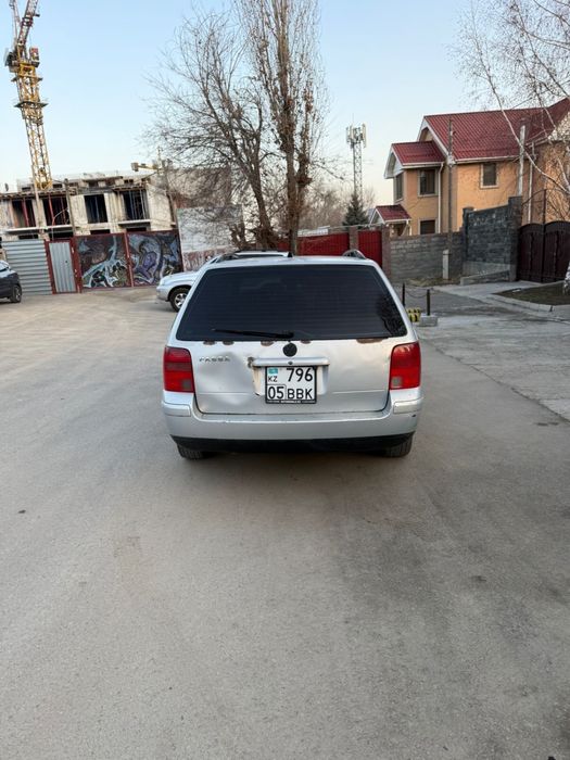 Машина PASSAT B5