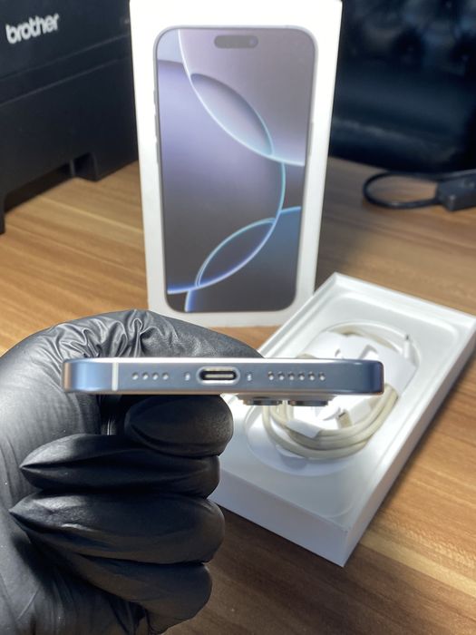 iPhone 16 Pro Max • 256 GB • White Titanium