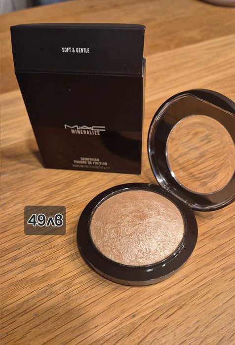 MAC комплект гримове, червила, сенки, спирала, нови, оригинални на 50%