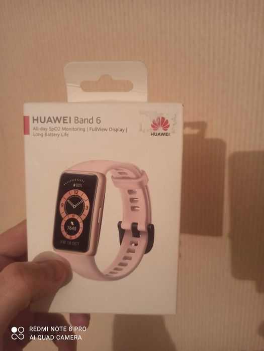 Продам Фитнес-браслет Huawei Band 6, чёрно-розовый