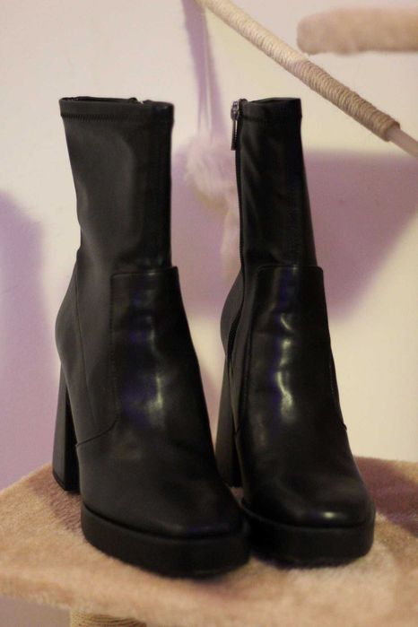 Botine toc platformă ajustate, Bershka, marimea 38
