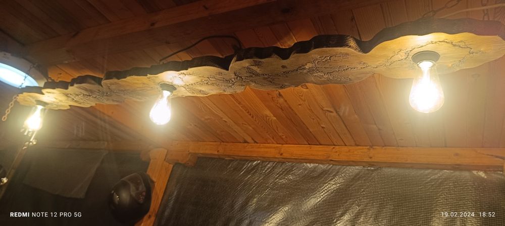 Дървен полилей масив