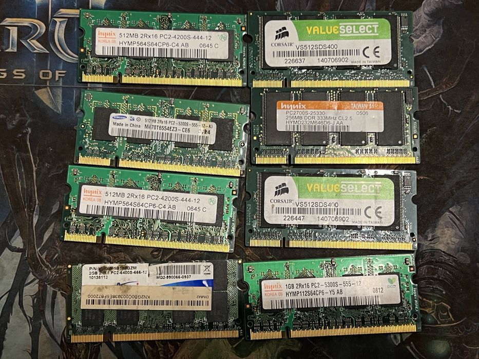 Memorii SODIMM DDR3 si DDR2 256MB la 4GB