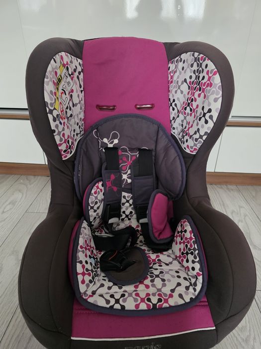 Scaun mașină copil