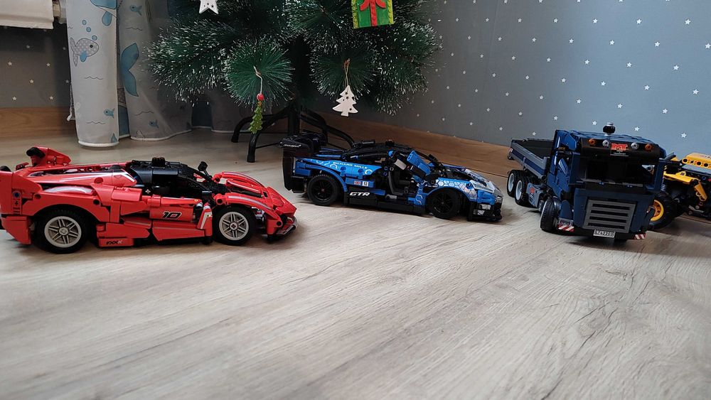 lego сетове на половин цена сглобени с кутии и инструкции