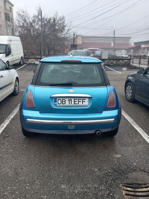 Mini one impecabil, an 2004