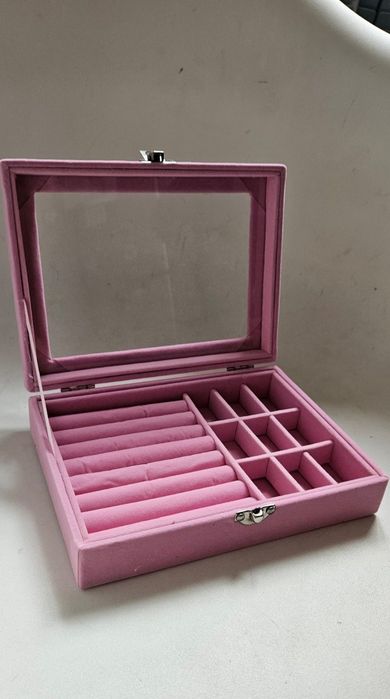 Шкатулка для украшений