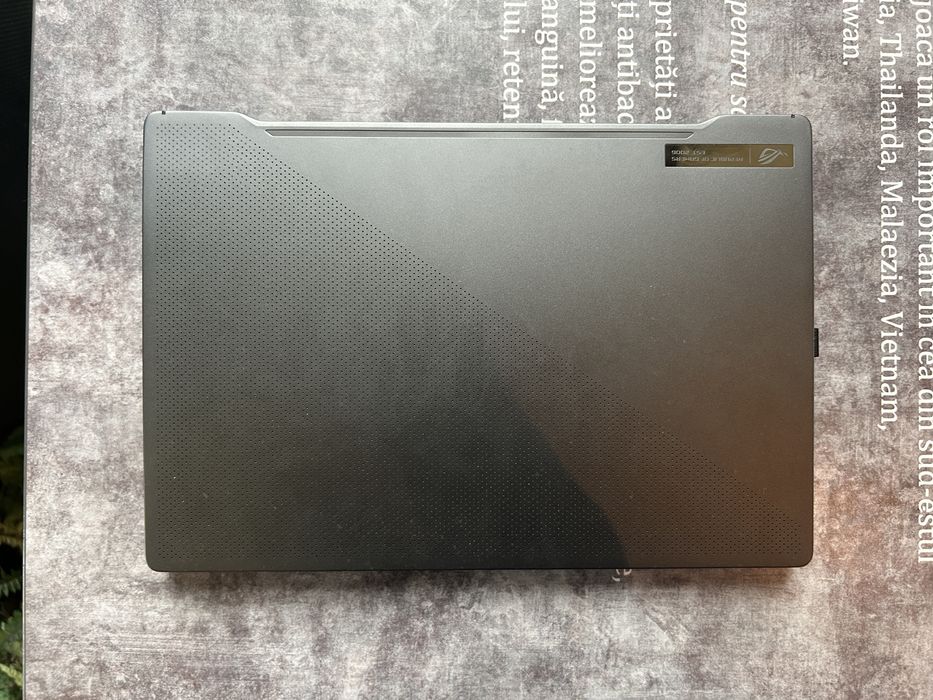 Laptop Asus  Gaming rog zephyrus G14 32 Gb ram