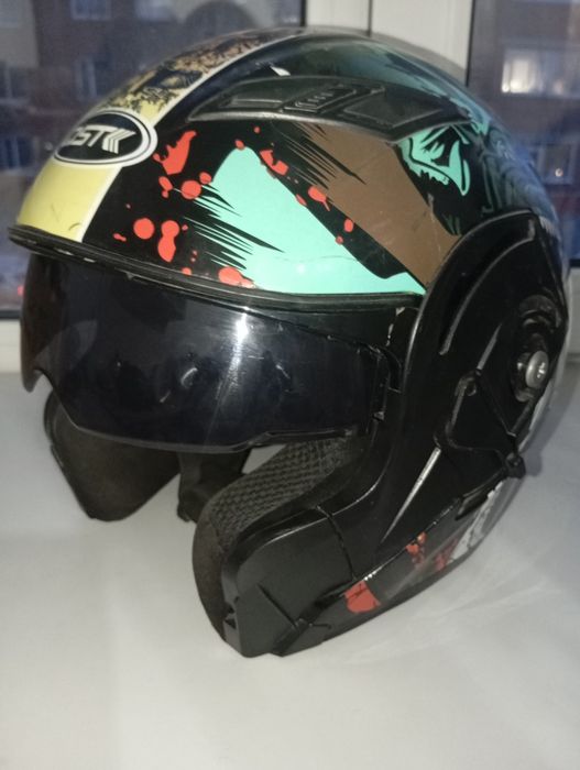 Продам шлем.        '