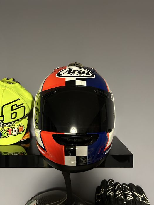 Arai RX-7 GP размер S