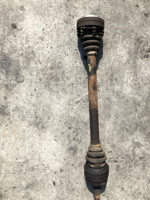 planetara dreapta fata 2.0  d  bmw seria 3 e46 136 cp