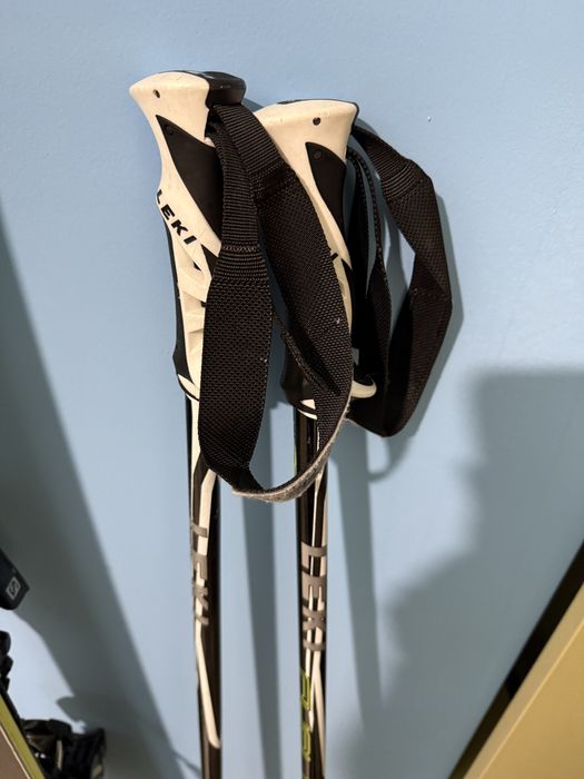 Ски Salomon+ ски щеки Leki