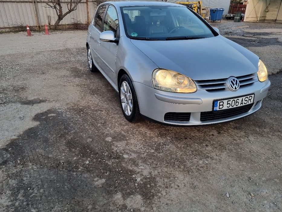 Volkswagen Golf V an 2005 1.4i         1099 euro!