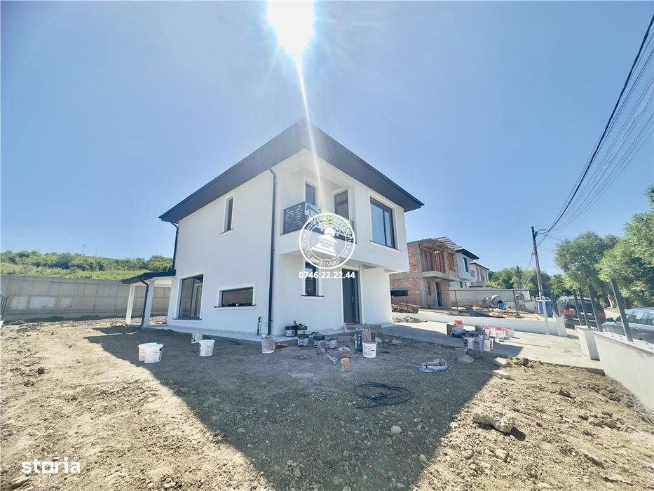 Vila  de vanzare  Visani,