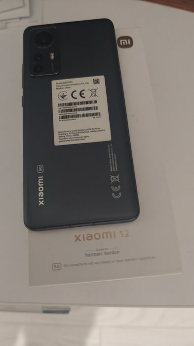 Xiaomi 12 foarte bine intretinut, achizitionat de nou