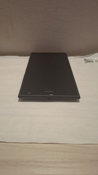 Продавам Nokia Lumia 1520