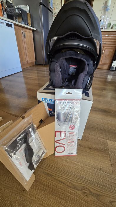 Vand casca Shoei Neotec 2