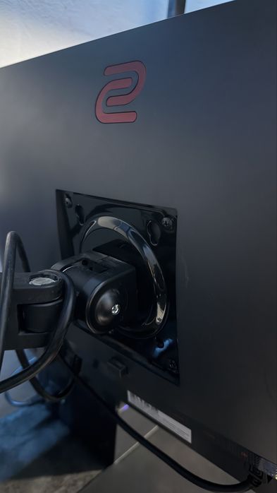 Монитор 360 гц Zowie BenQ