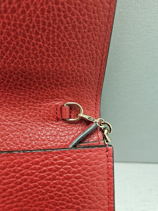 Gucci Betty оригинален, кожен портфейл с верижка