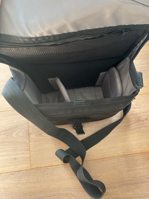 Продам сумку для фотоаппарата