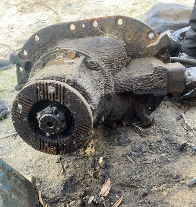 Редуктор маз 5440 простор 4шт