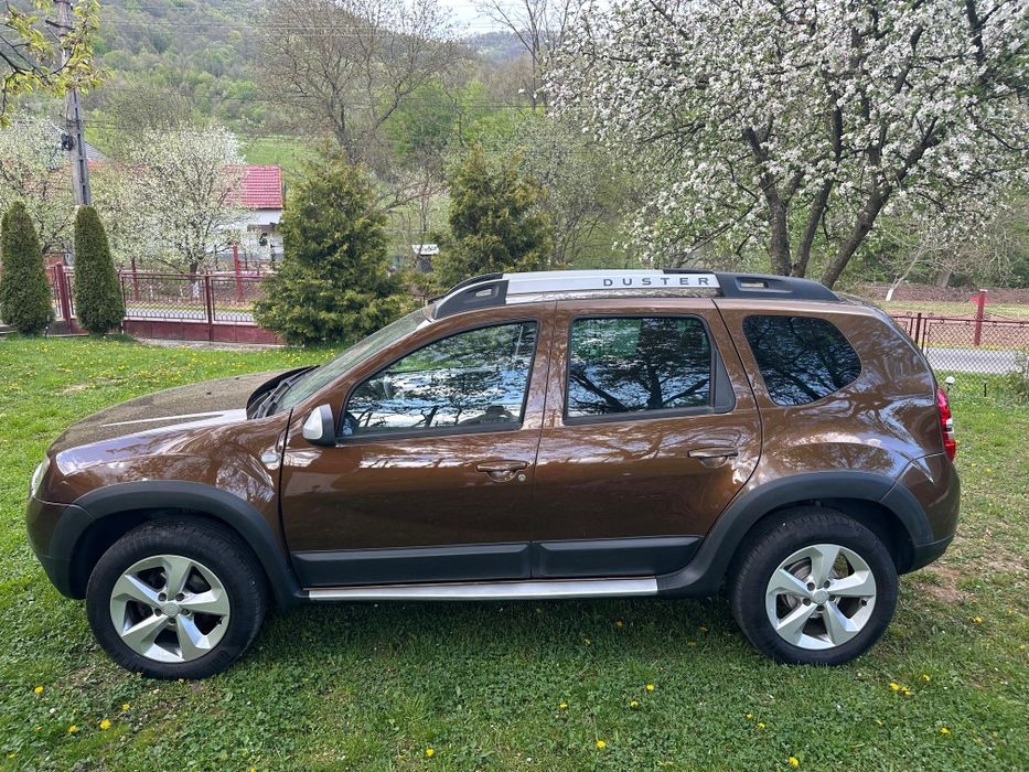 Dacia Duster Prestige 2015 4x4 1.6 benzina Navi/Incalzire scaune/Piele