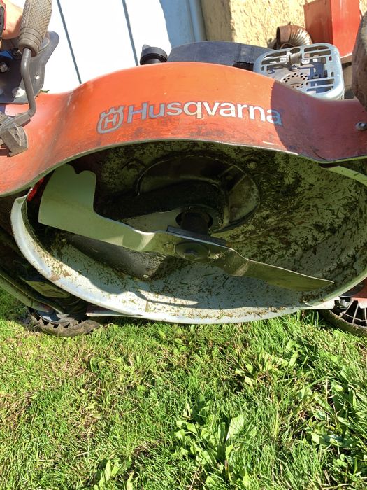 Самоходна Косачка Husqvarna LC 140S