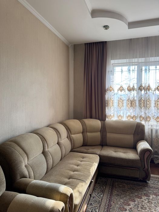 Продается Диван Угловой, Г образный, кресло