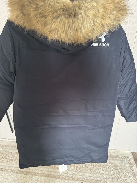 Продам зимнюю куртку