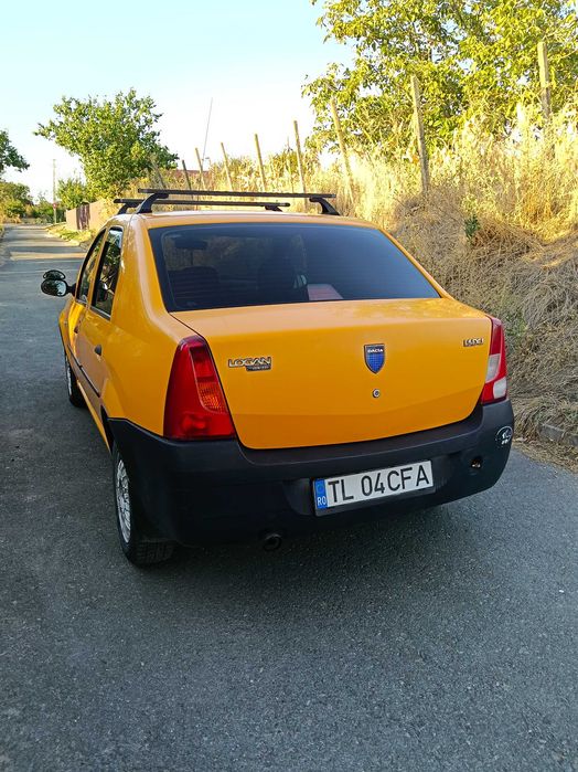 Autoturism Dacia Logan