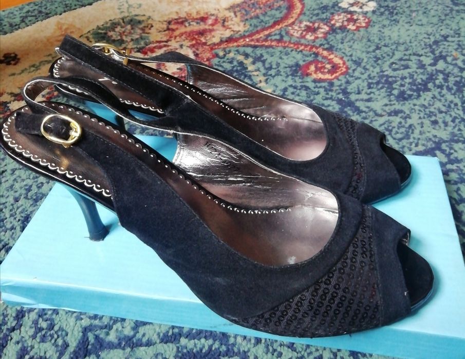 Туфли женские черные