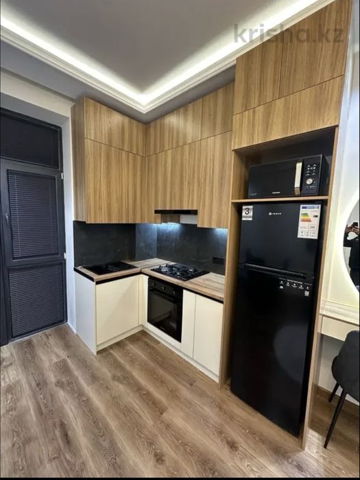 Подселениеге туратын кыз керек таза укыпты болса болды