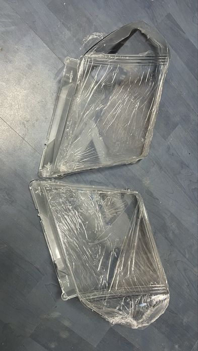 Стъкла за фарове за Навара Д40