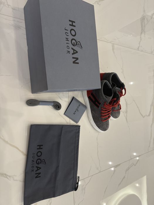 Обувки, боти Hogan