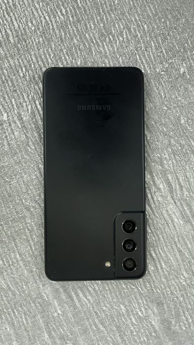 Samsung   s21 fe