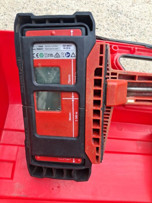 Laser hilti PR 2 HS.