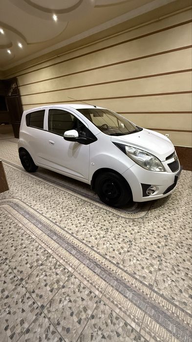 Spark 2015 yil 2 pozitsiya