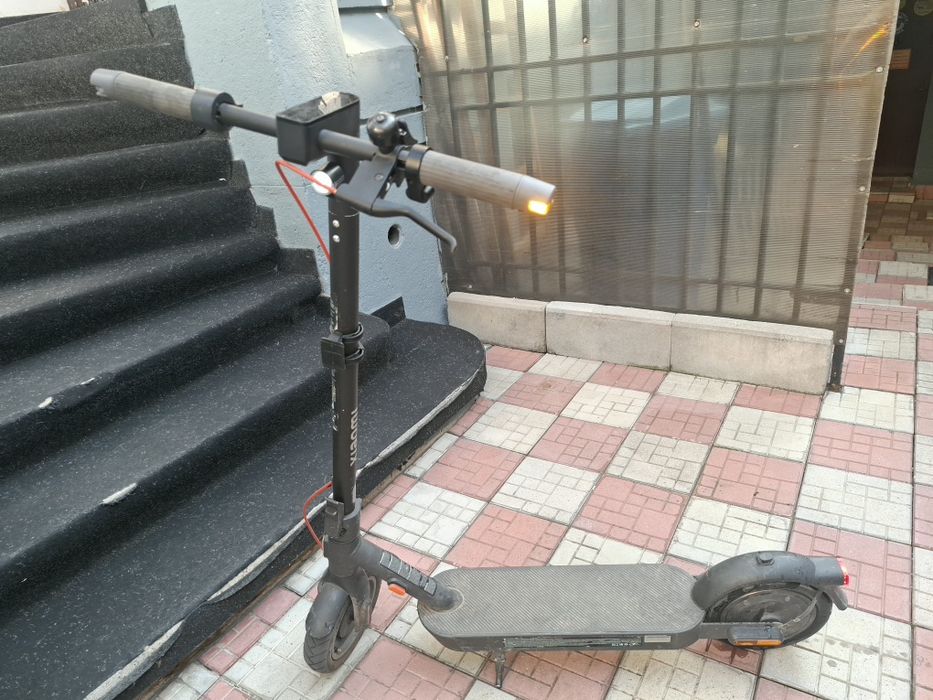 xiakmi m4 pro (originala)incarcator 1100 lei