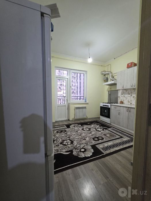 Срочно сдаються 3х комн кварт в Самаркан в массиве Карасув Мотрид