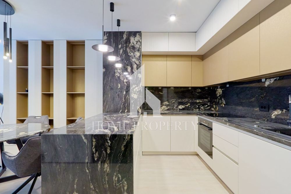 Продава се Тристаен апартамент в София, Кръстова вада - 133 кв.м за 3497 €/кв.м - Снимка #2