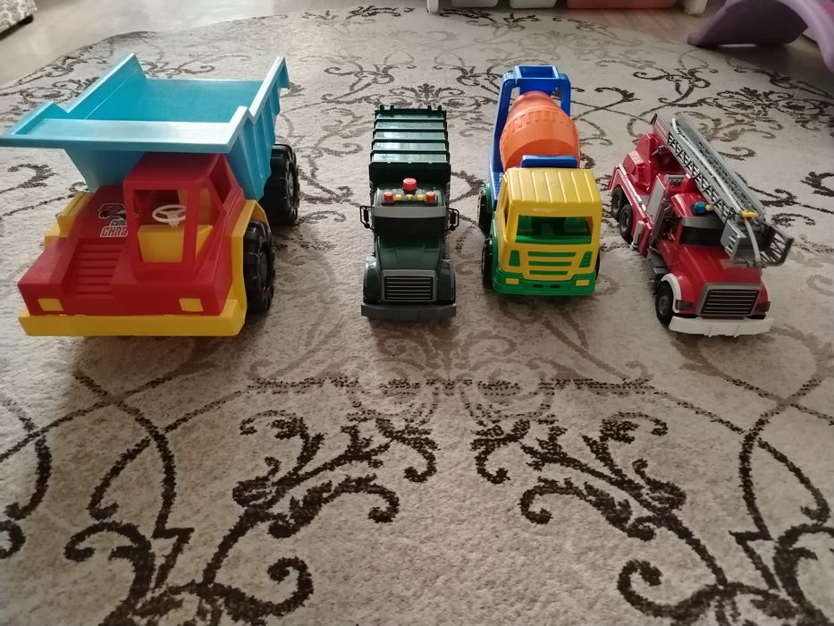 Отдам бесплатно игрушки