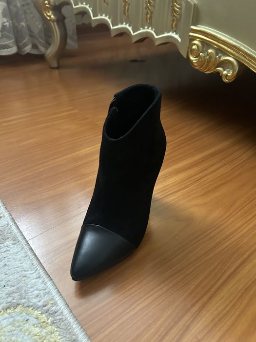 Продам обуви 35 размера, балетки сапожки