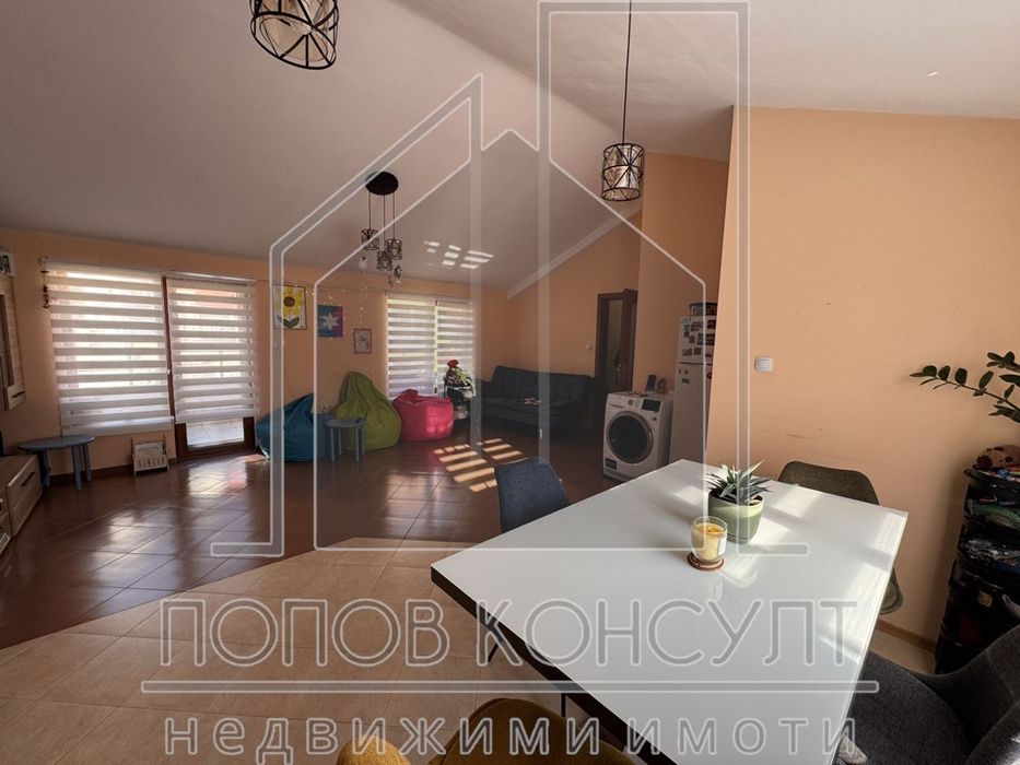 Продава се Четиристаен апартамент в Пловдив, Кършияка - 94 кв.м за 1085 €/кв.м - Снимка #1