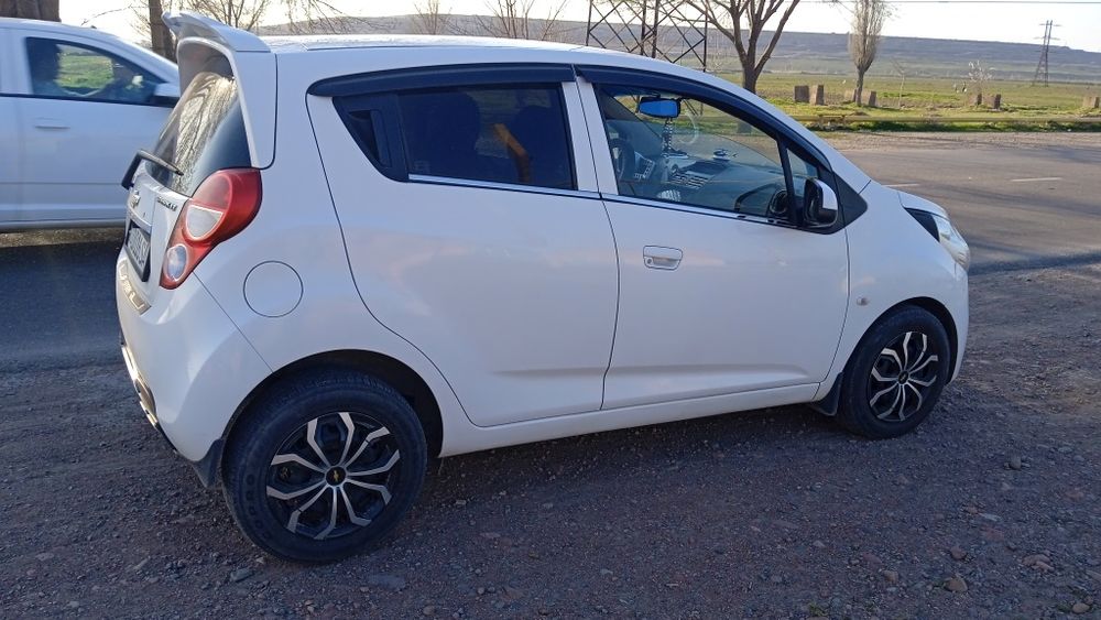 Продам авто. Спарк 2 .  2014г.