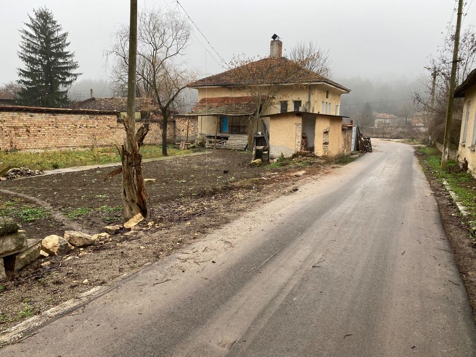 Продава се Къща в Разград, Абритус - 130 кв.м за 589 €/кв.м - Снимка #6