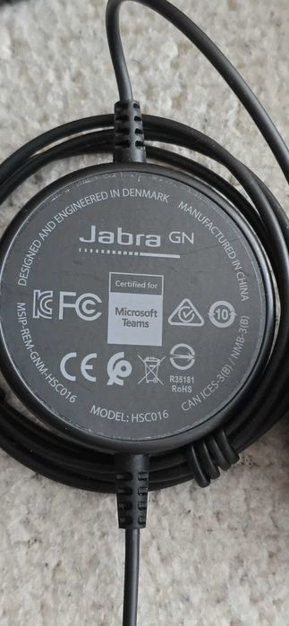 Продавам безжични слушалки Poly 4320 Voyager, Jabra