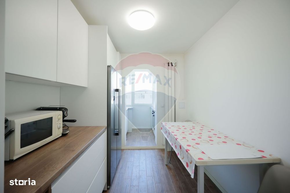 De vânzare apartament PB, 3 camere, Rogerius - RENOVAT COMPLET